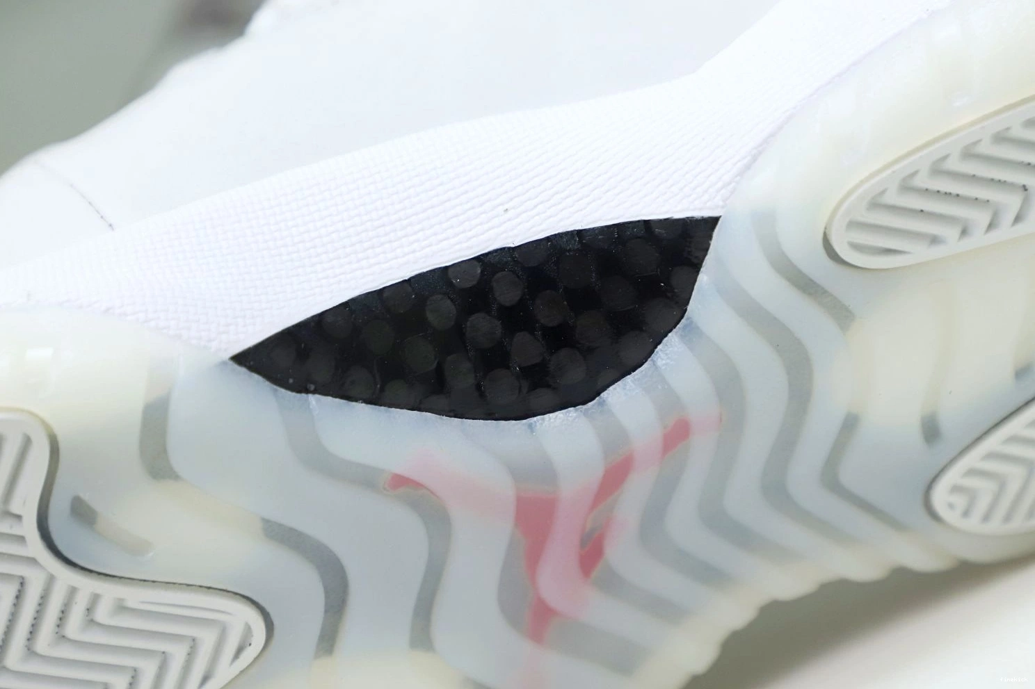 RETRO PLATINUM JORDAN AIR XI 11 TINT 0914